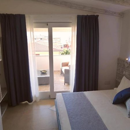 Bed and Breakfast Gi & Ro Al Mare Castelsardo Exterior foto