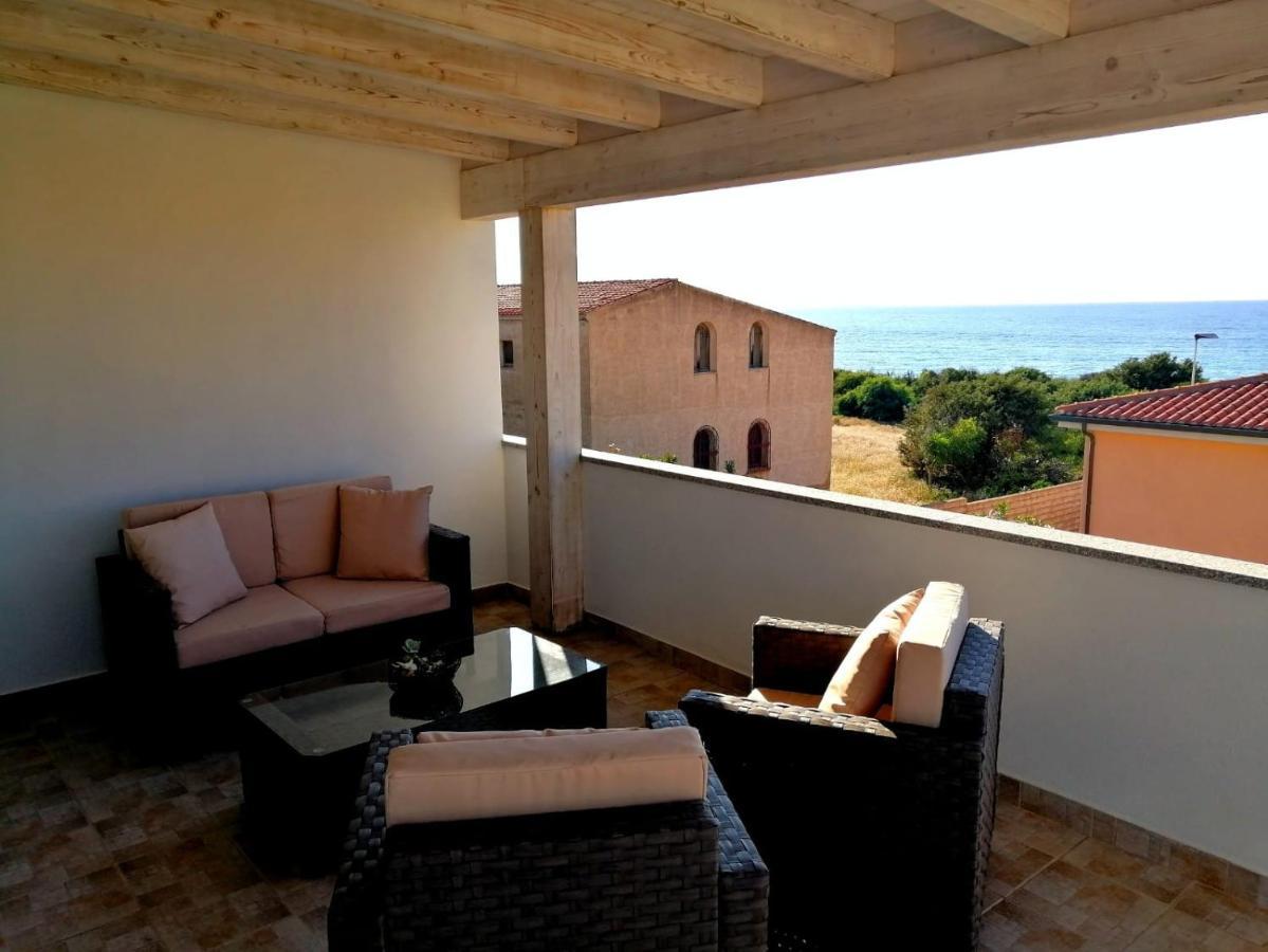 Bed and Breakfast Gi & Ro Al Mare Castelsardo Exterior foto